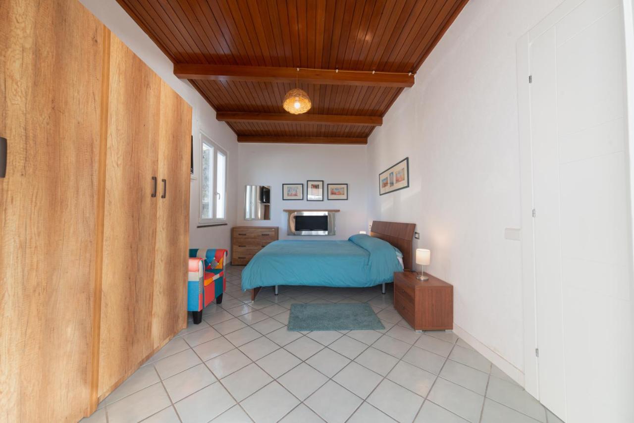 イスキア島La Casa Sul Portoアパートメント エクステリア 写真